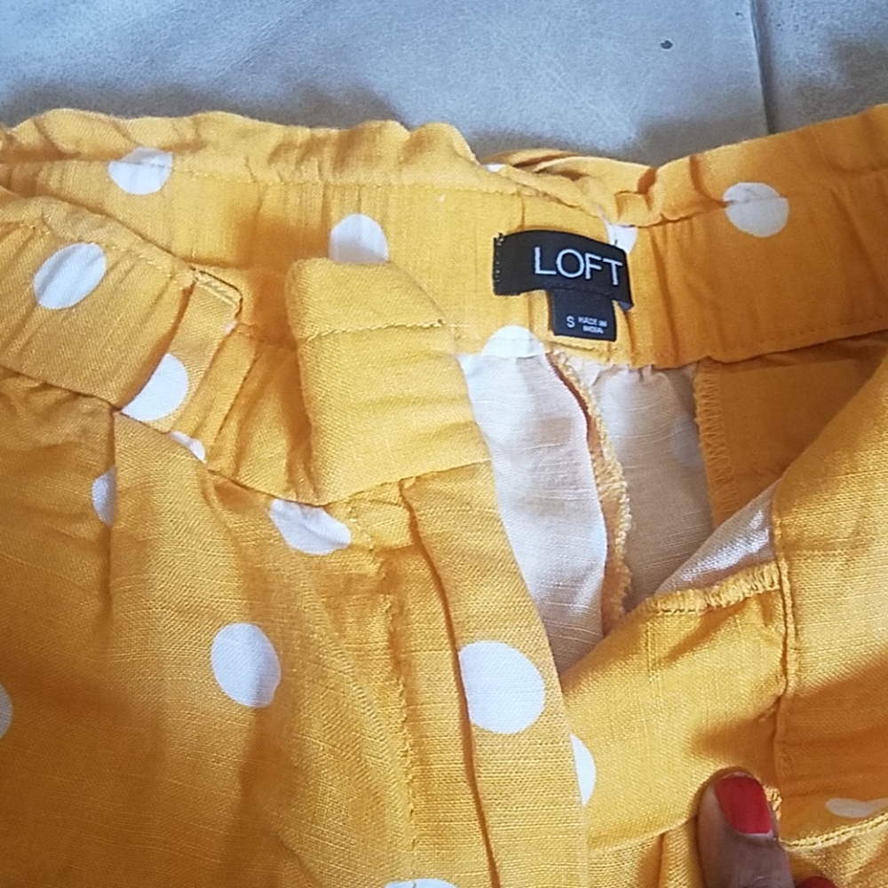 Shorts - Picture 2 of 4